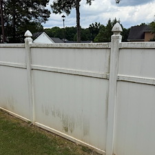 Driveway-and-PVC-Fence-washing-in-FayettevilleGa 4