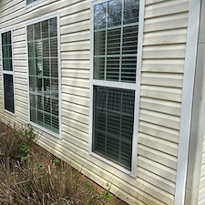 House-and-fence-softwash-in-SenoiaGa 14