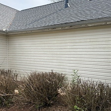 House-and-fence-softwash-in-SenoiaGa 11