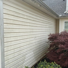 House-and-fence-softwash-in-SenoiaGa 9