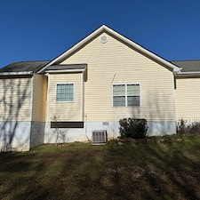 House-wash-and-Roof-wash-in-Meansville-GA 1