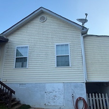House-wash-and-Roof-wash-in-Meansville-GA 8